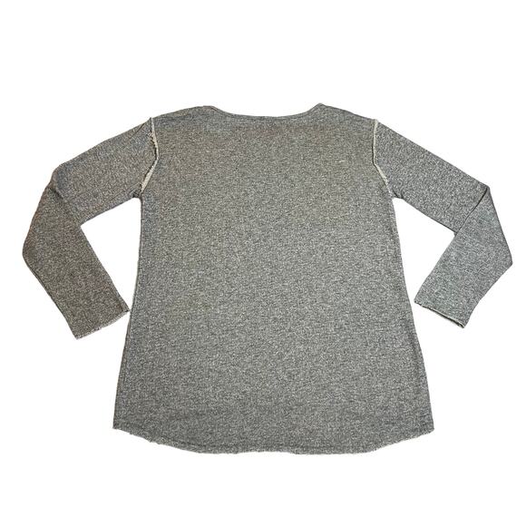 Romeo & Juliet Couture Embellished Shoulder Relaxed Fit Sweatshirt Size Small - Picture 2 of 8